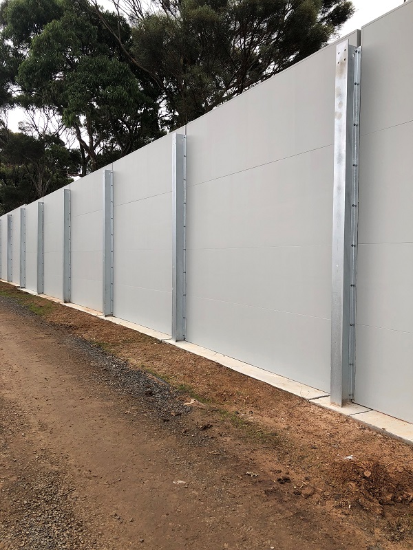 Completed Monash Freeway Noise wall replacement