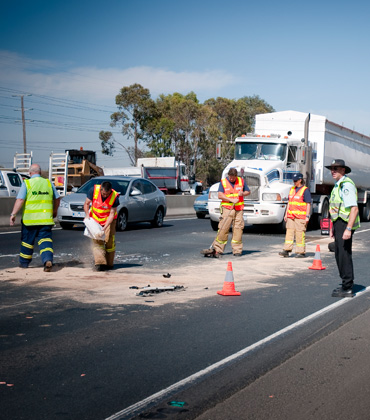 Incident clean on Road